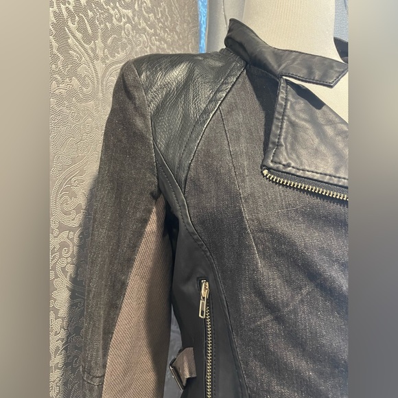 GRACIA Motto Jacket - Picture 4 of 10